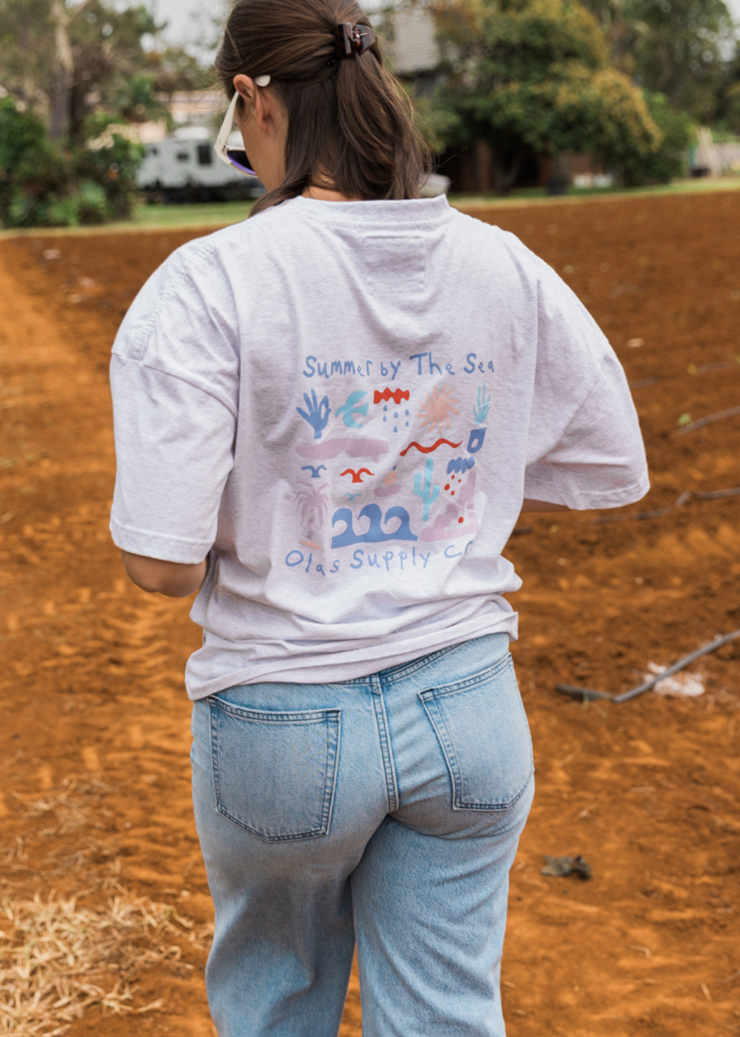 SUMMER BY THE SEA BOX TEE