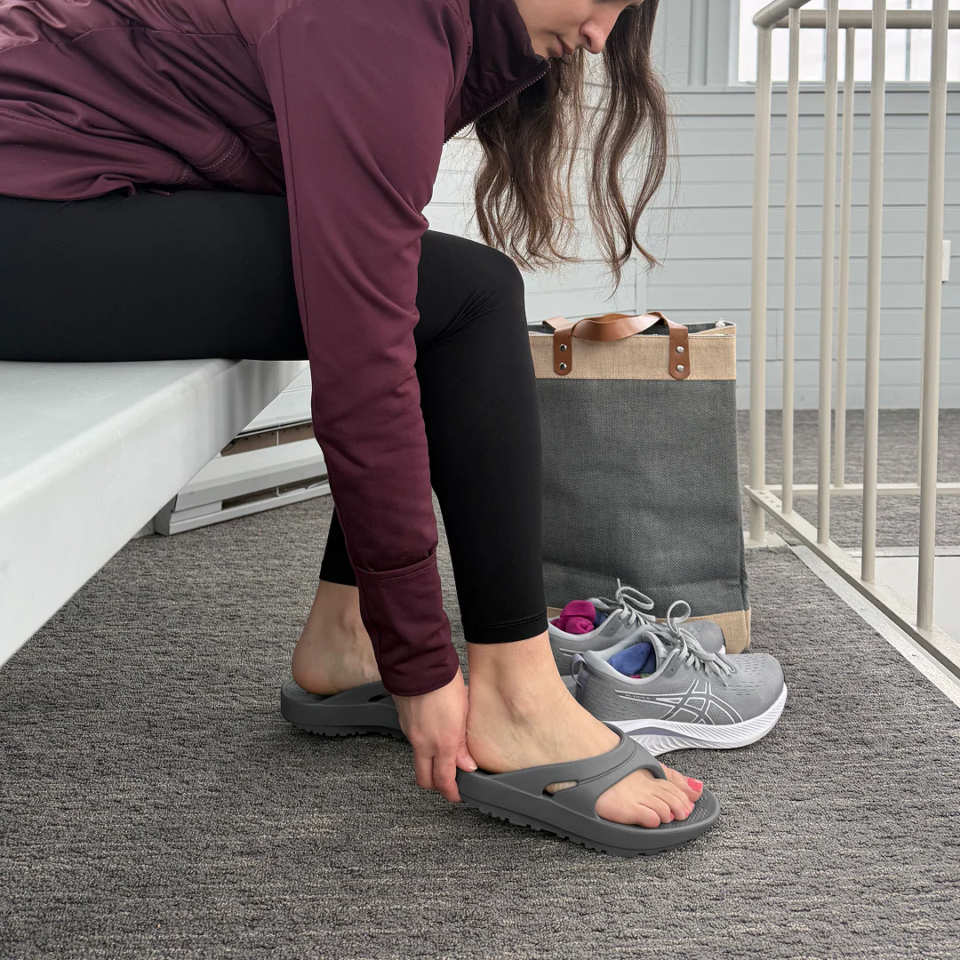 Recovery Flip Flop, Balanced Fog Gray