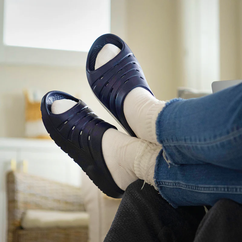 Recovery Slide, Soothing Ocean Float Navy